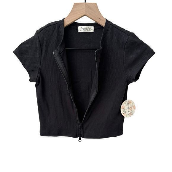 NWT Francesca’s‎ Franki Wayzip Crew Top - M - Picture 2 of 7